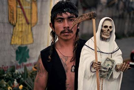 El culto a la santa muerte y su relación con la película "La Santa Muerte"