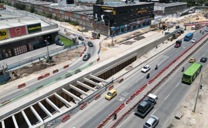 Deprimido Las Américas TransMilenio